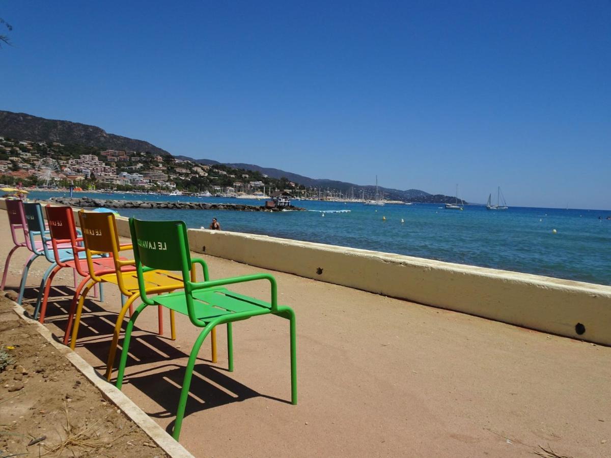 T3 150 M De La Plage, Climatisation, Piscine Et Parking Privatif - Le Lavandou Zewnętrze zdjęcie
